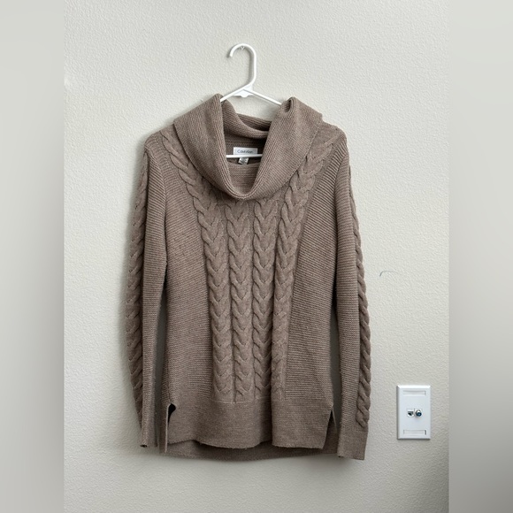 Calvin Klein light brown/taupe baggy turtleneck sweater - Picture 1 of 3